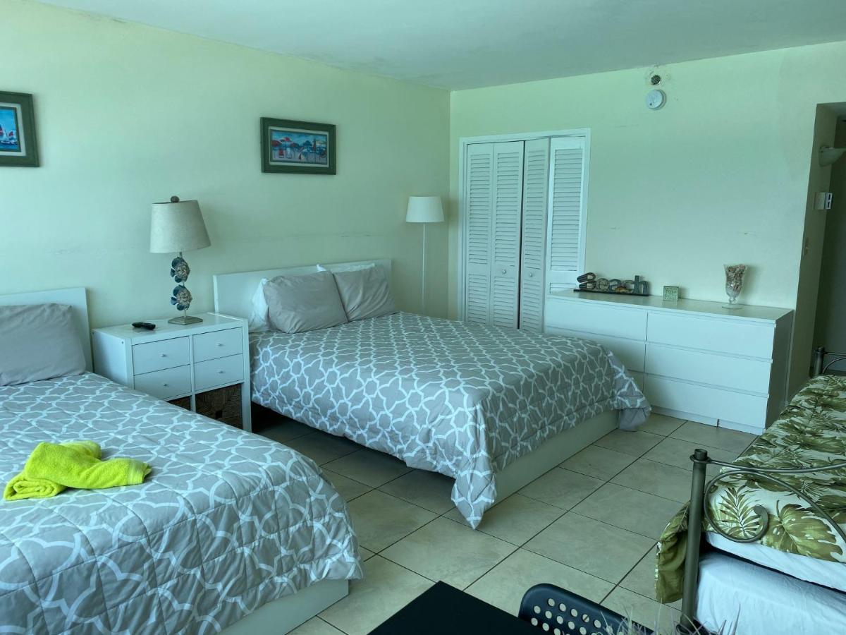 מיאמי ביץ' Ocean Front Studio Units מראה חיצוני תמונה